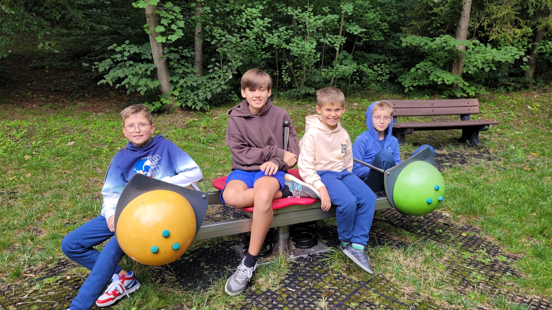 Ustro� - KLUB URWISA - lato urwis�w w Beskidach