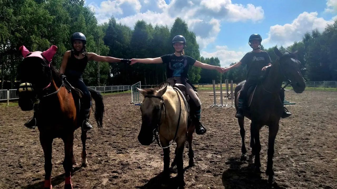 Spa�a - ob�z jazdy konnej