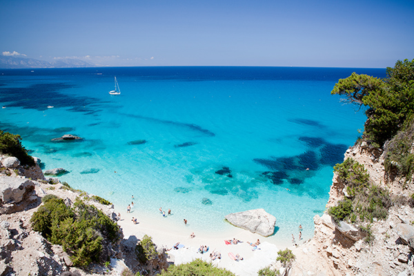 ob�z m�odzie�owy W�ochy  -  Sardynia - Almatur