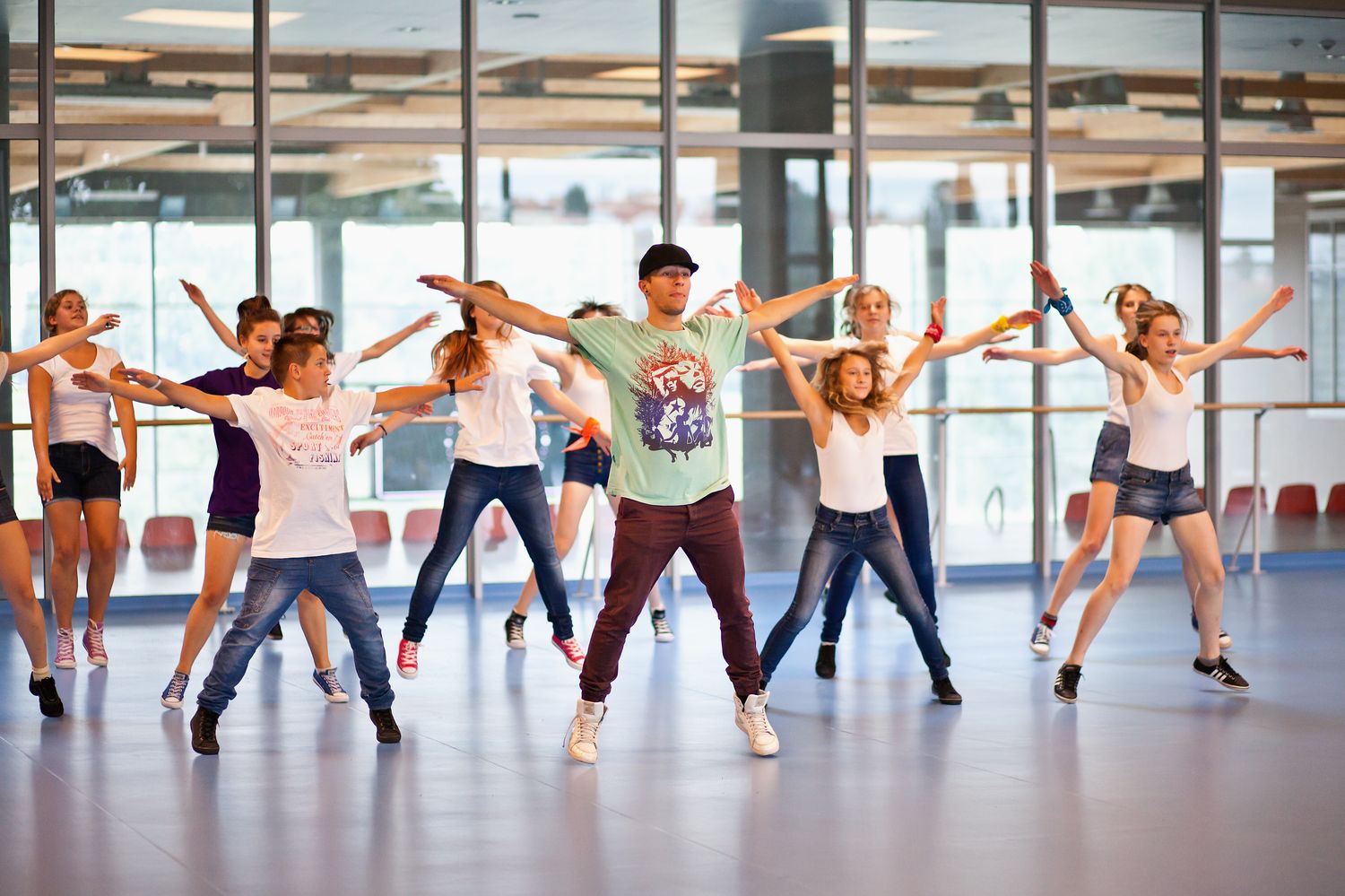 Kortowo - FunFestival - ob�z ta�ca nowoczesnego