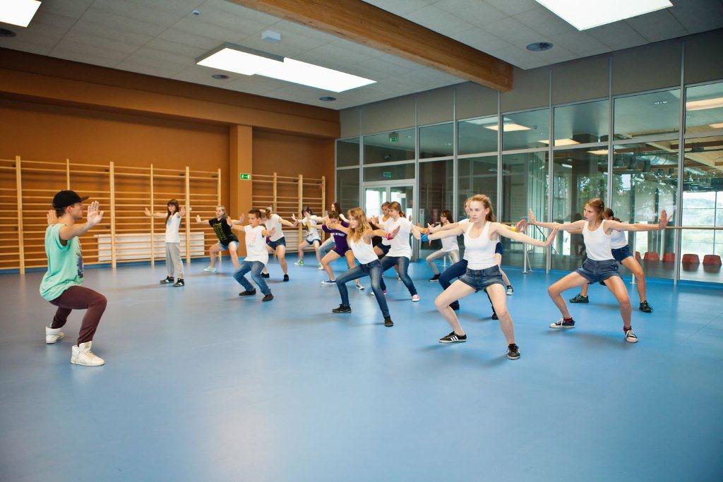 Kortowo - FunFestival - ob�z ta�ca nowoczesnego