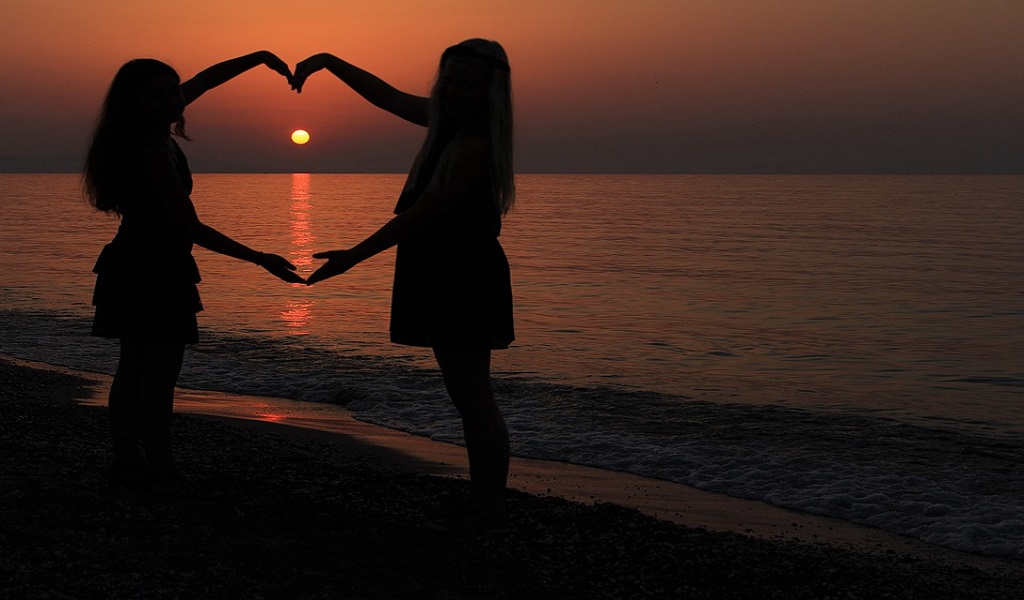 Mi�dzywodzie: 16 przyg�d nad morzem