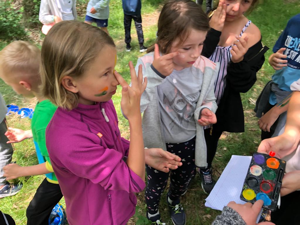 Mi�dzywodzie: Kolonia