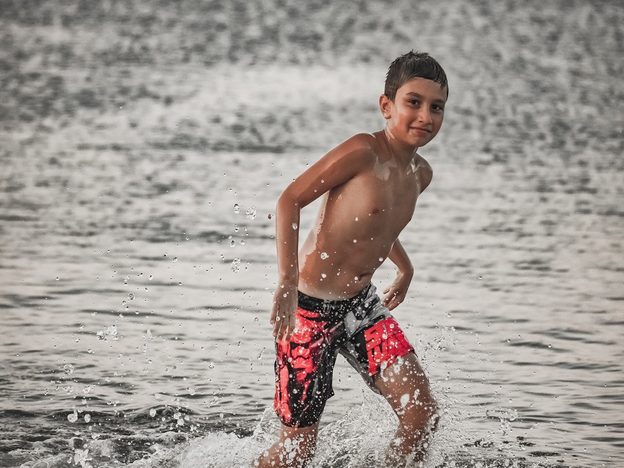 Jaros�awiec: ob�z pi�karski