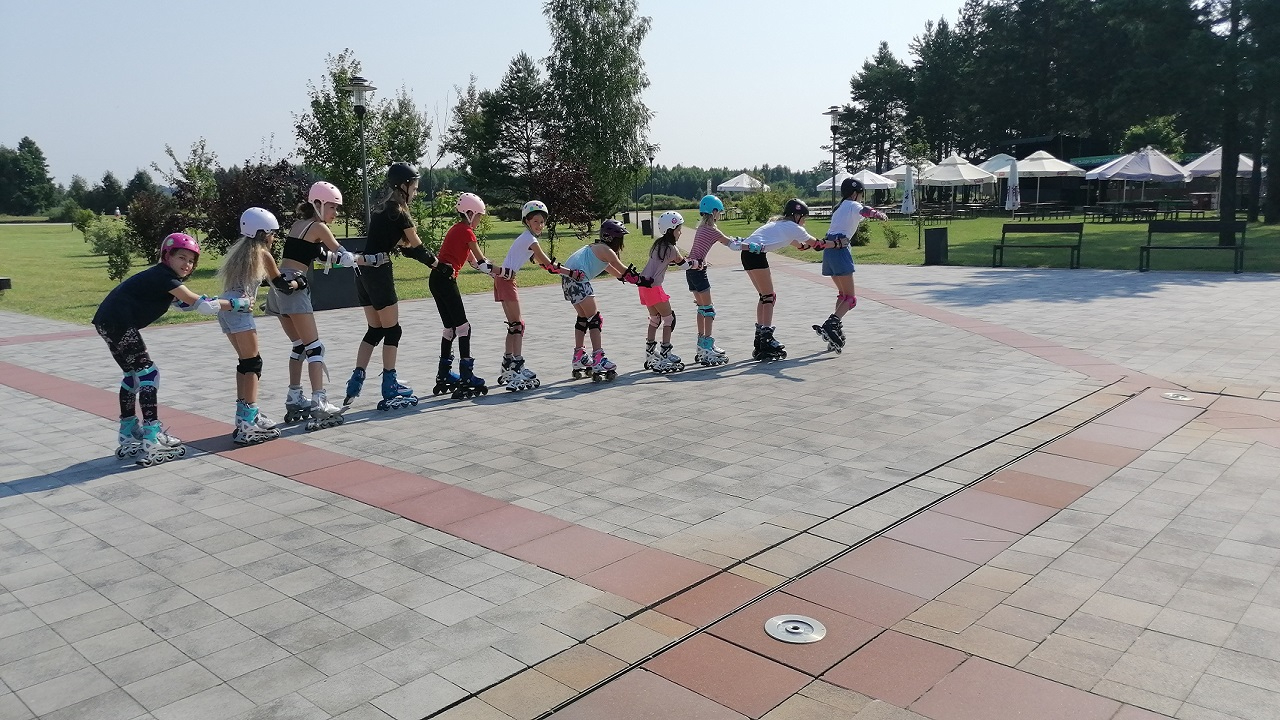 Jan�w Lubelski - ob�z rolkowy