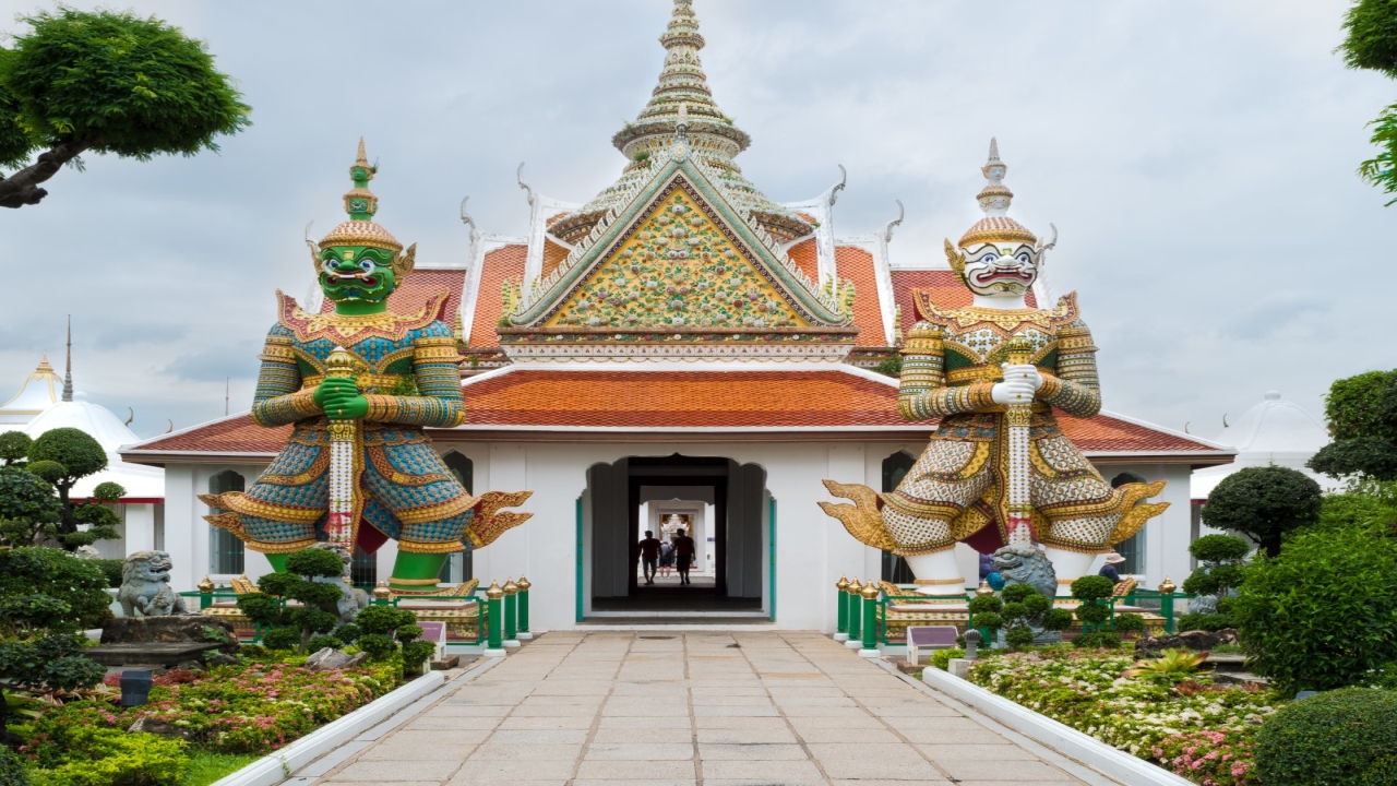 Tajlandia, Wietnam, Kambod�a, Malezja, Singapur, Indonezja - Sze�� kraj�w Azji