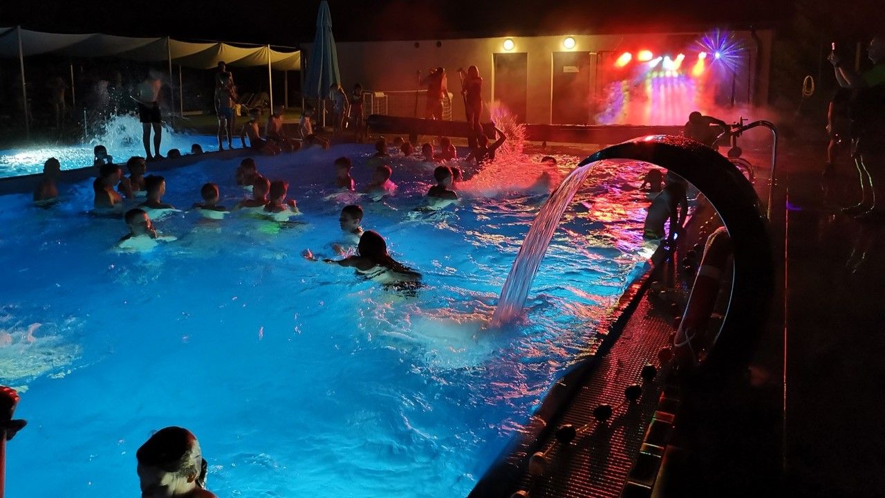 Muszyna - ob�z Fabryka Adrenaliny sala wieloosobowa (tylko ch�opcy)