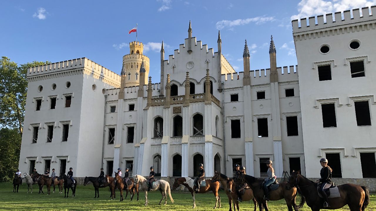 Opolszczyzna Bory Niemodli�skie - m�odzie�owy rajd konny