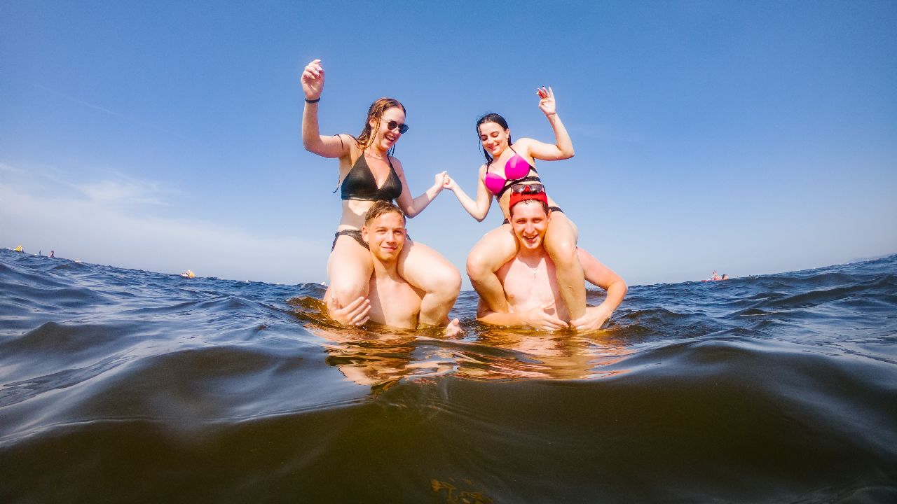 W�ochy - Rimini - hotel Karin - ob�z rekreacyjny Party Trip