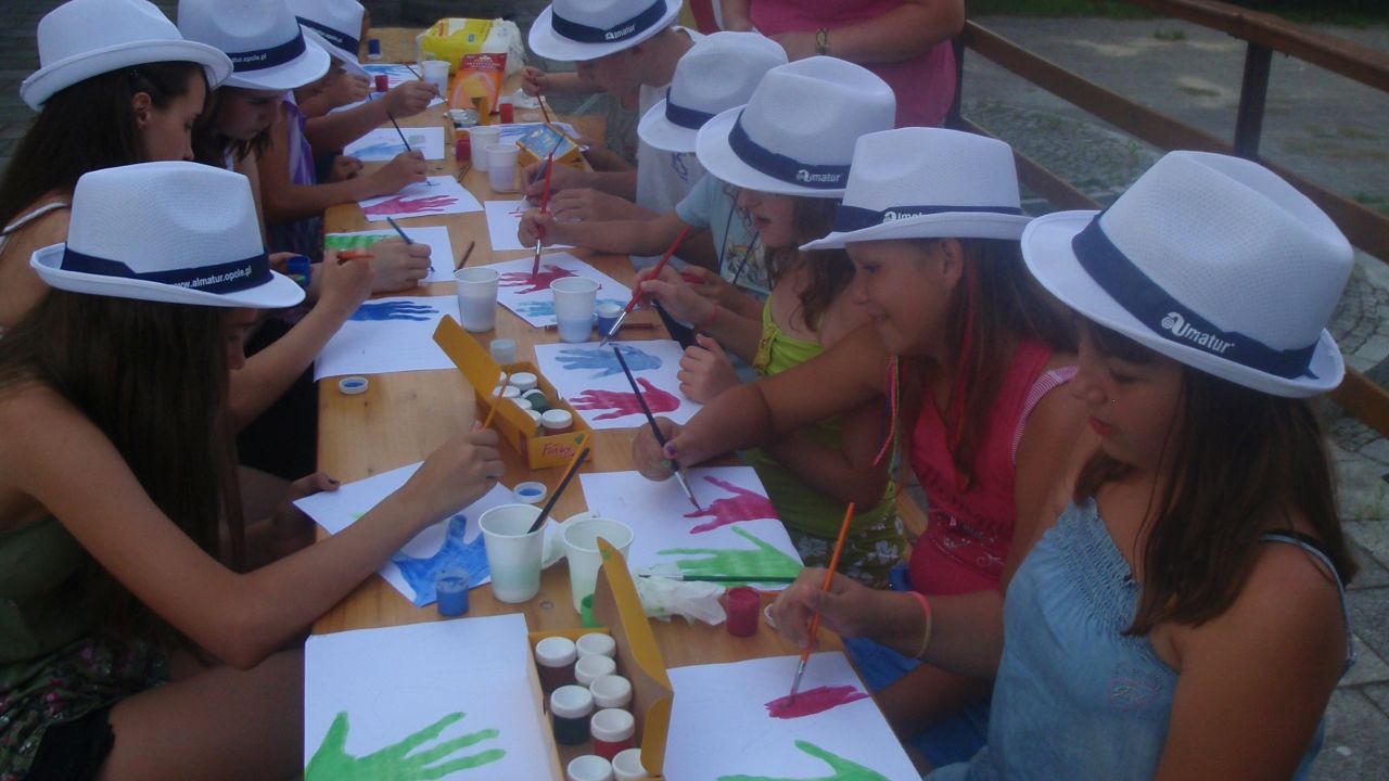 Rowy - ob�z plastyczny