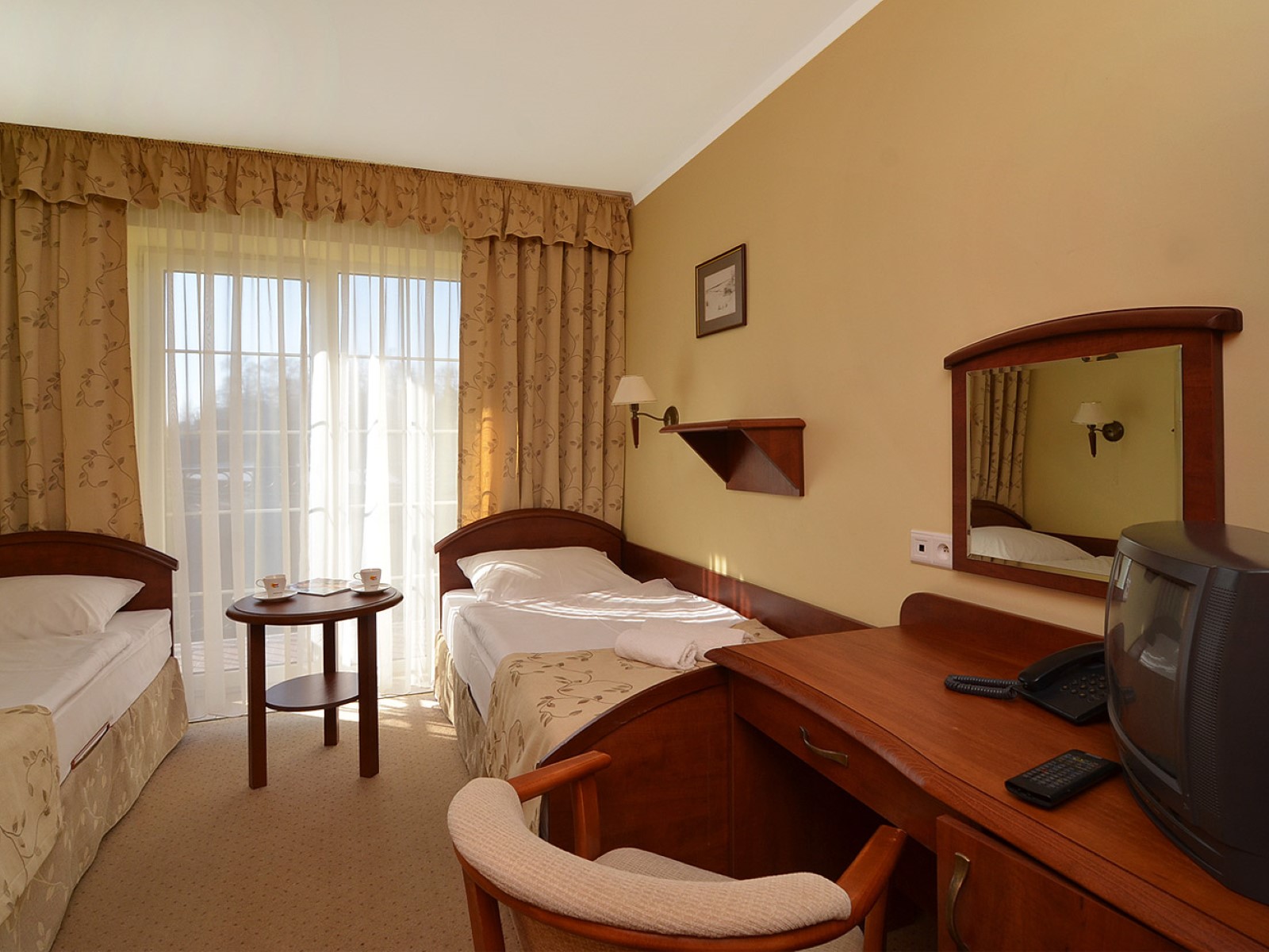 Niechorze - O�rodek Wypoczynkowo-Rehabilitacyjny Jantar-SPA